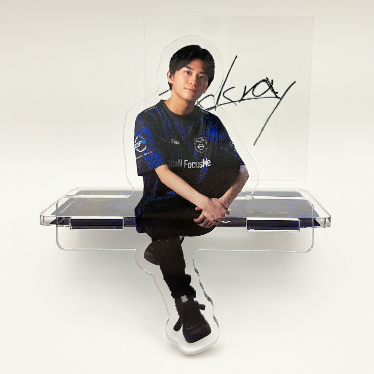 ZACKRAY お座りアクリルスタンド | DFM STORE