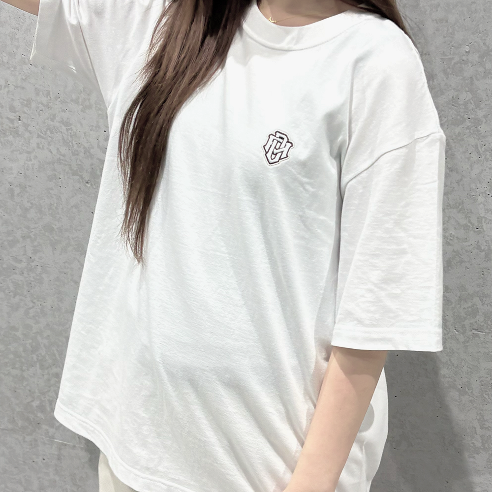 ESSENTIAL LOGO TEE